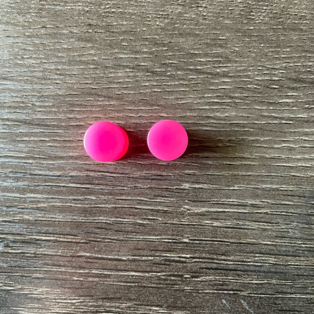 SOLD 2 pairs gauges